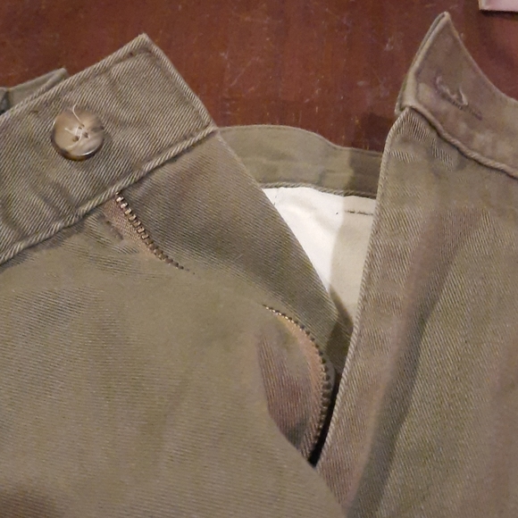 MEN'S  HAGGAR CLOTHING CO. DRESS PANTS  36/ 29. - Picture 4 of 7